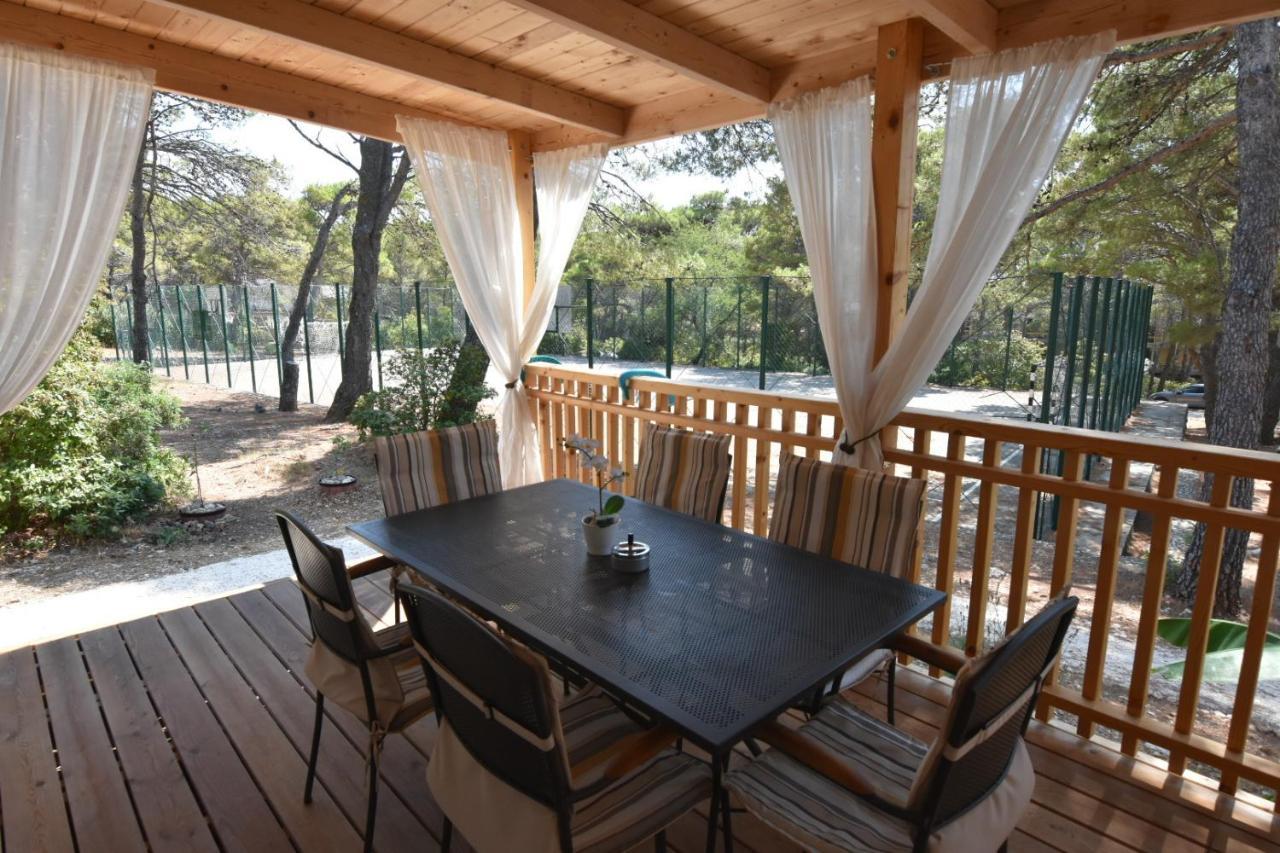 Mobile Homes Sara - Camping Basko Polje , Adriatic , Dalmatia Baška Voda Екстериор снимка