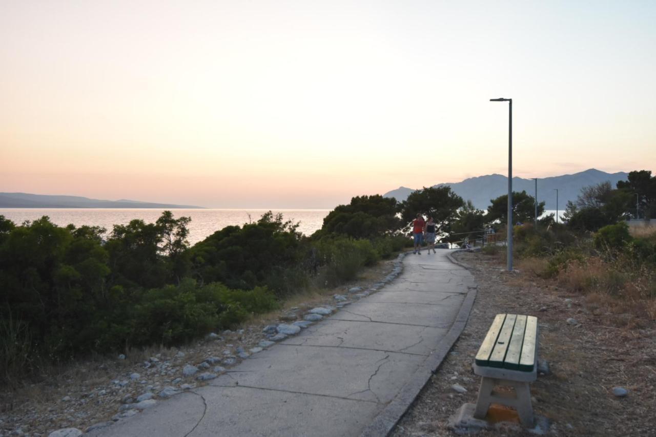 Mobile Homes Sara - Camping Basko Polje , Adriatic , Dalmatia Baška Voda Екстериор снимка